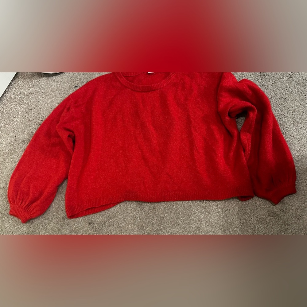 Red Cropped Sweater - Picture 3 of 4